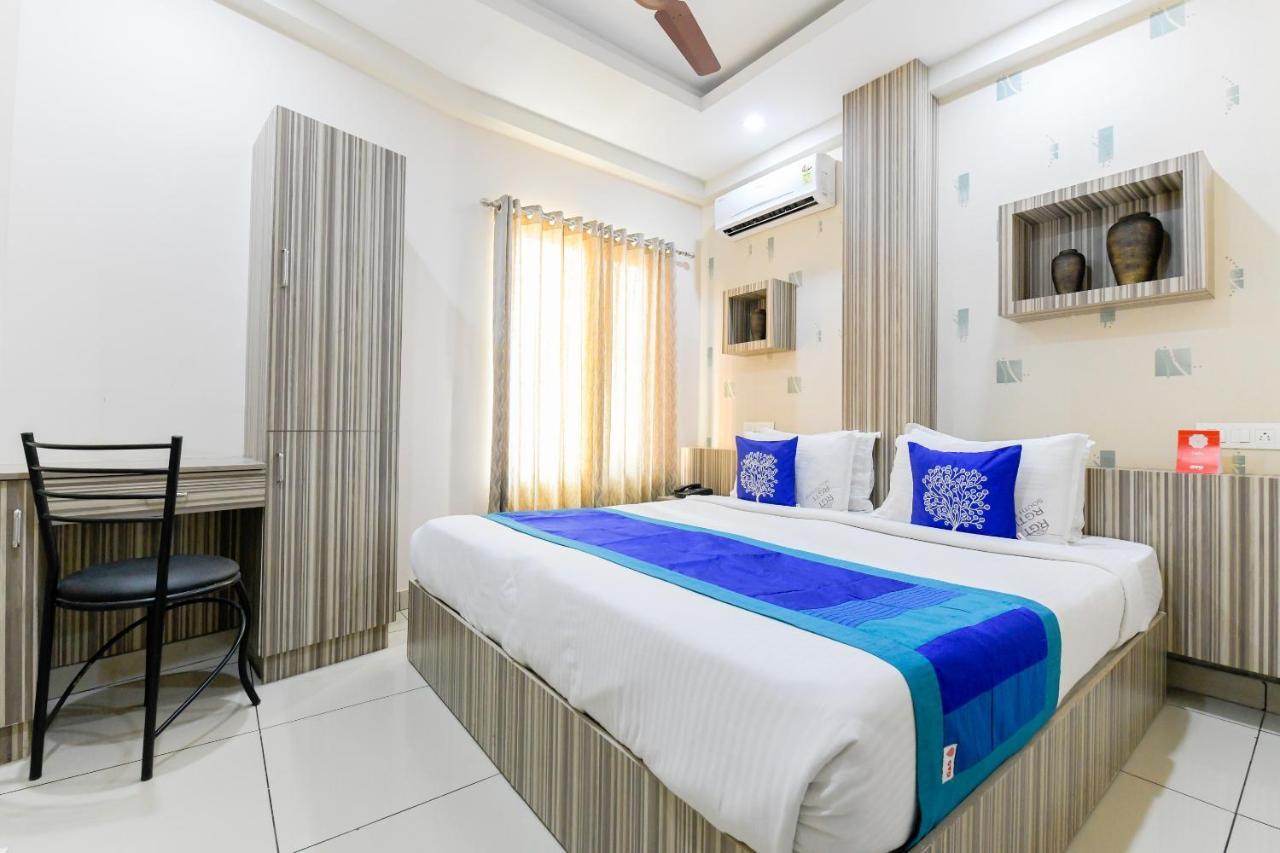 Oyo 7077 Reegate Inn Kochi Luaran gambar